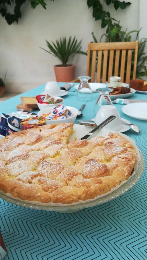 Meraki B&B Lecce Bagian luar foto
